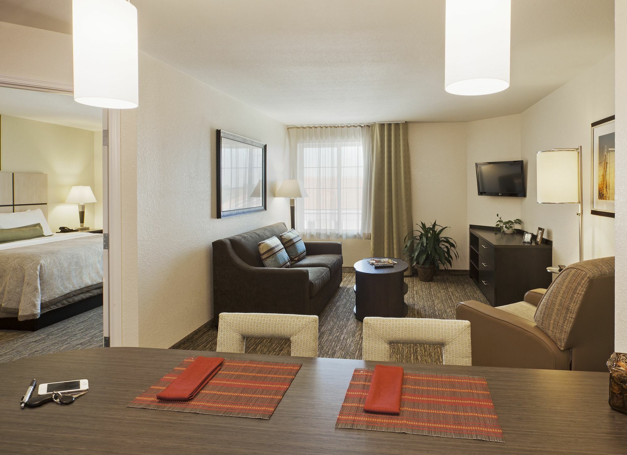 Candlewood Suites Alexandria West By Ihg Экстерьер фото